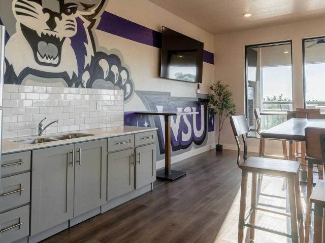 Hilltop Towers 2 Bedroom Apartment for Rent at 4400 Washington Blvd, South Ogden, UT 84403 South Ogden