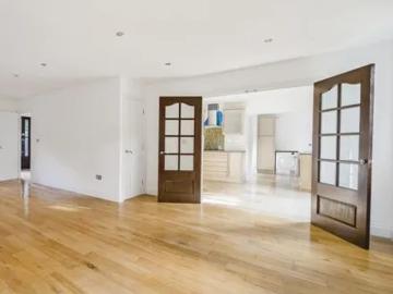 Hillview Court, Oaks Avenue, London, SE19 1QX, United Kingdom | 5 bed house for rent #136751407 | Rentberry