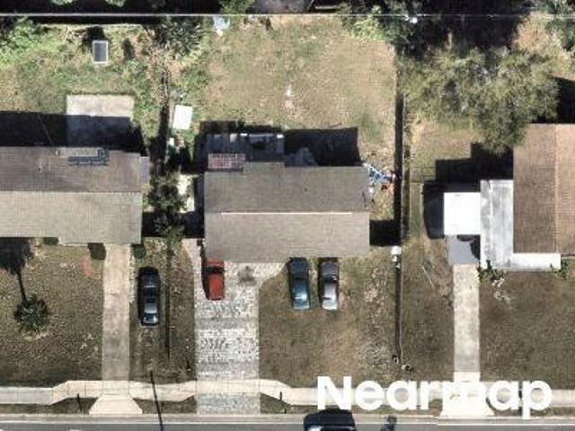 Hillview Dr