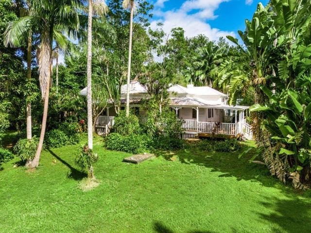 'Hillview House' Byron Bay hinterland