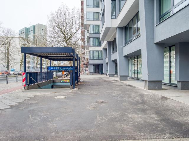 Hip Charlottenburg Studio near KaDeWe & Kurfürstendamm, Berlin Amsterdam Apartments for Rent