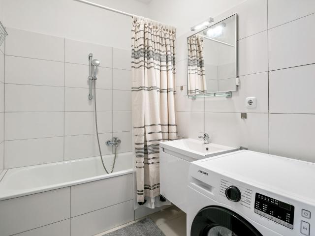 Hip Margareten 1BR in fabulous district near cafes & bars, Vienna Amsterdam Apartments for Rent