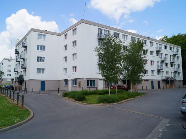 HIRSON, 02500