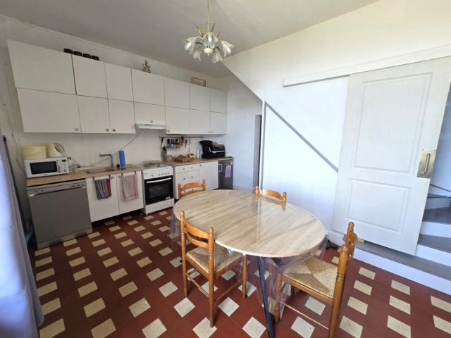 HIRSON 02 ? Vente maison avec 4 chambres ?, cour ? et terrain