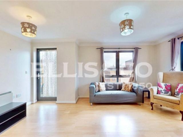 Hirst Crescent, HA9, Wembley