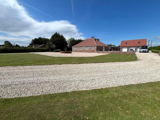 Hirst Road, Carlton DN14, 3 bed bungalow to rent, £2,250 pcm | PrimeLocation