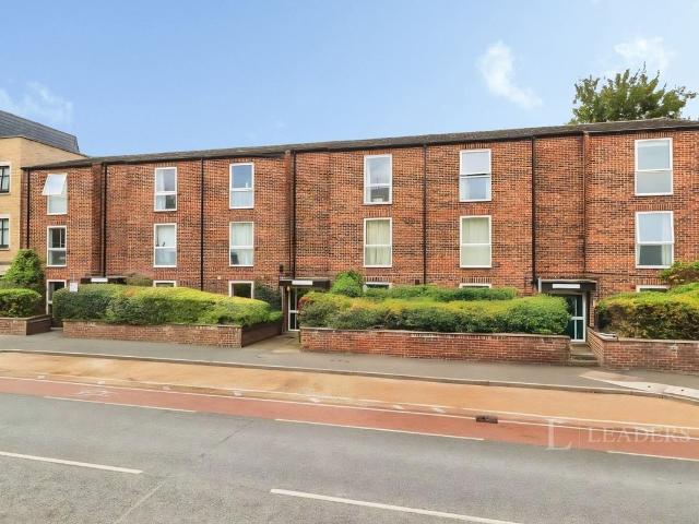 Histon Road, Cambridge, Cambridgeshire CB4, 1 bed flat to rent, £1,350 pcm | PrimeLocation