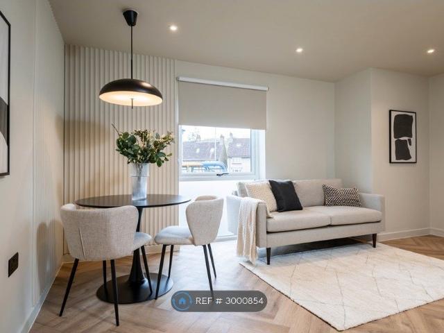 Histon Road, Cambridge CB4, 1 bed flat to rent, £1,650 pcm | PrimeLocation