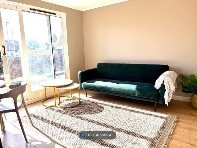 Histon Road, Cambridge CB4, 1 bed flat to rent, £2,250 pcm | PrimeLocation