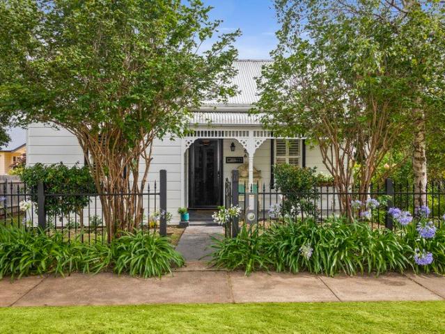 History, Charm and Impeccable Character Among the Desirable Inclusions of this Wonderful Cottage