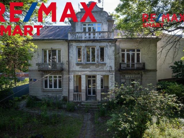 Historyczna willa w Warszawie potencjał i prestiż