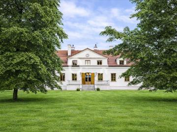 Historyczny dwór z XIX w. z parkiem i stawem, 750 m2