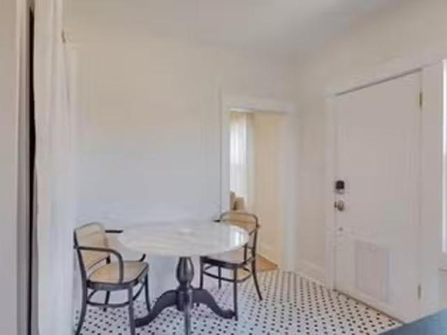Historic 1930s Home, 1305 6th St Northwest, Wells Park 1 Bed.