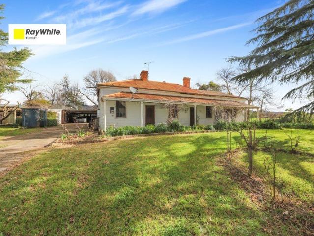 HISTORIC TUMUT PLAINS