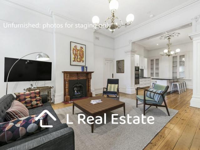 Historic Victorian Mansion by the Bay 4B4B4Carparks Prestigious St Kilda Address
