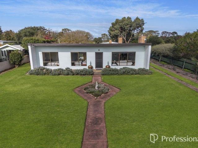 HISTORIC CHARM & UNTAPPED POTENTIAL ON 2,043m² approx