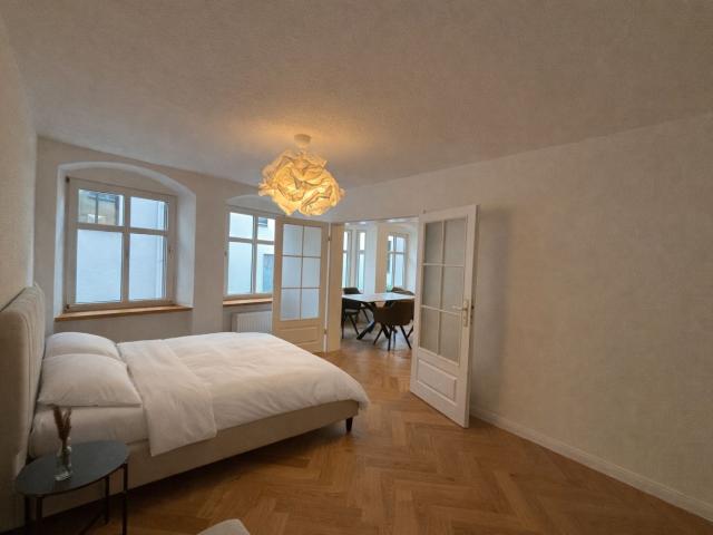 Historic charm meets modern luxury – live in the heart of the city