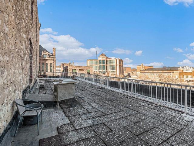 Historic Downtown Lofts on Main 2 Bedroom Apartment for Rent at 400 N Main Ave, Sioux Falls, SD 57104 Downtown Sioux Falls
