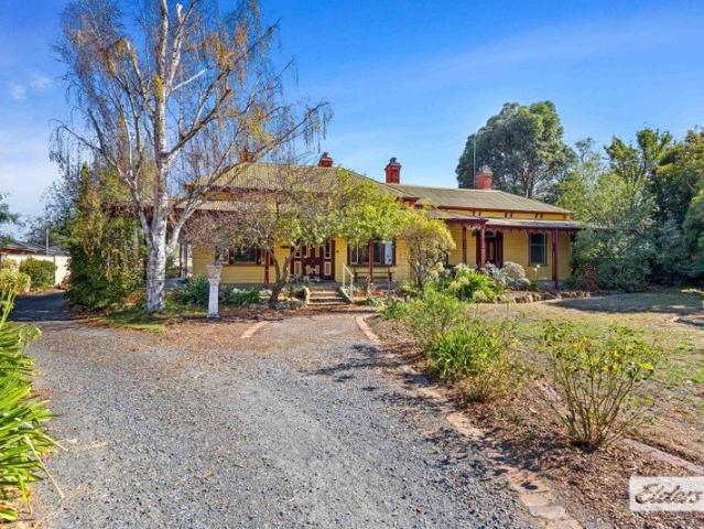 Historic Grandeur and Classic Architecture Wynette