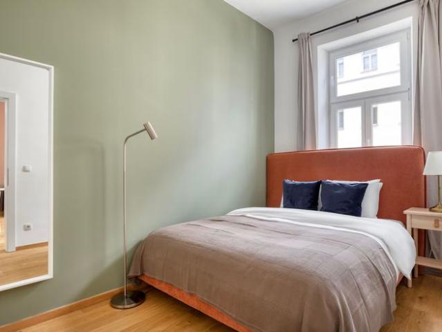 Historic Margareten 1BR, walk to Metro U4 & Buses, Vienna Amsterdam Apartments for Rent