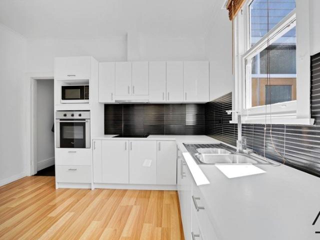 Historic One Bedroom Townhouse in the Heart of Launceston