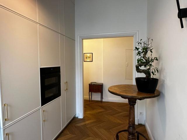 Historical pre war flat in the heart of Berlin, Berlin Amsterdam Apartments for Rent