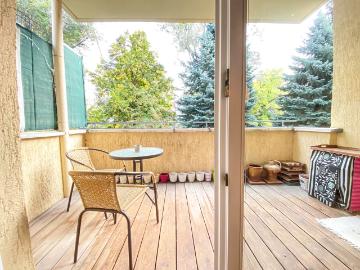 Historical 3 room apartment: marble bathroom, library, Leipzig Amsterdam Apartments for Rent