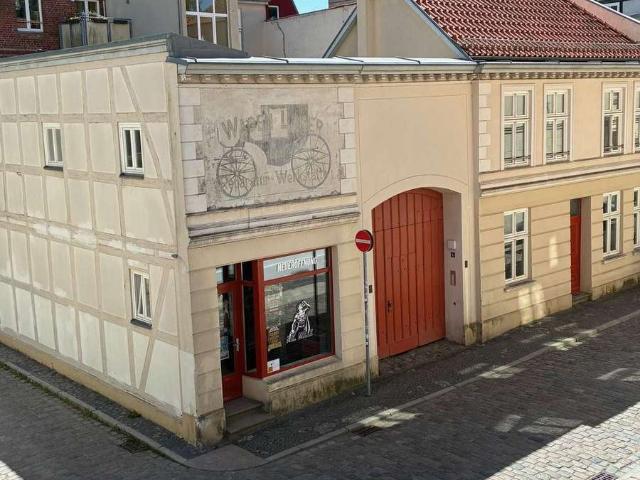 Historisch. Zentral. Gemütlich – 2 Zimmer Wohnung in bester Altstadtlage