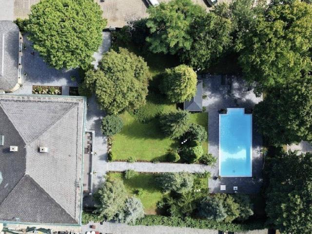 HISTORISCHE VILLA MIT PARK, POOL & SPA IN BADEN BEI WIEN