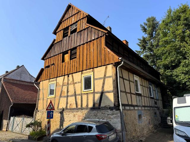 Historische Hofreite mit großem Entwicklungspotenzial in Mörlenbach Weiher