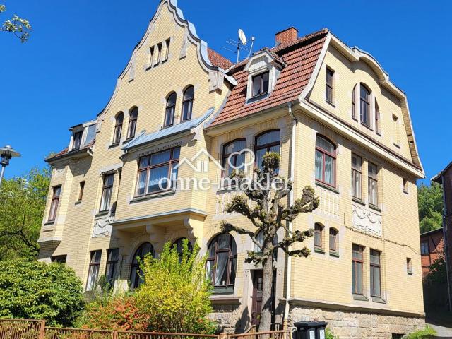 Historische Jugendstilvilla mit großem Grundstück in zentraler, ruhiger Altstadtlage