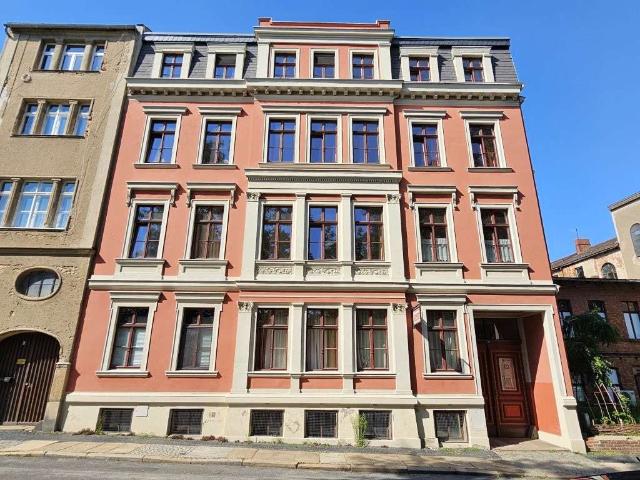 Historischer Charme in bester Wohnlage – Stilvolle Gründerzeitwohnung mit Raum für Ihre Wohnideen