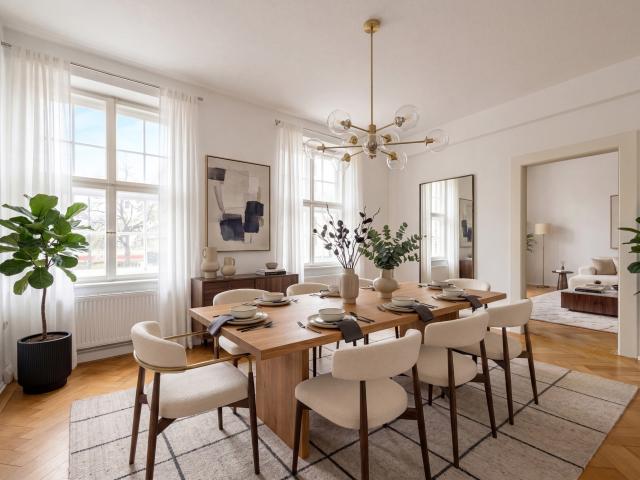 Historischer Charme: Stilvolle Altbauwohnung mit flexiblem Raumangebot
