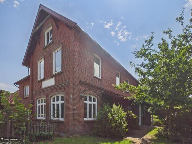Historischer Charme trifft Familienkomfort – provisionsfreies Einfamilienhaus in Quickborn