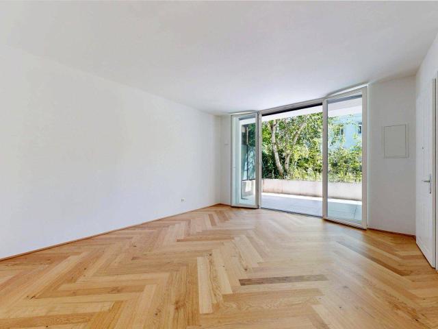 Historischer Charme trifft moderne Energieeffizienz: Altbau mit Wärmepumpe und PV!