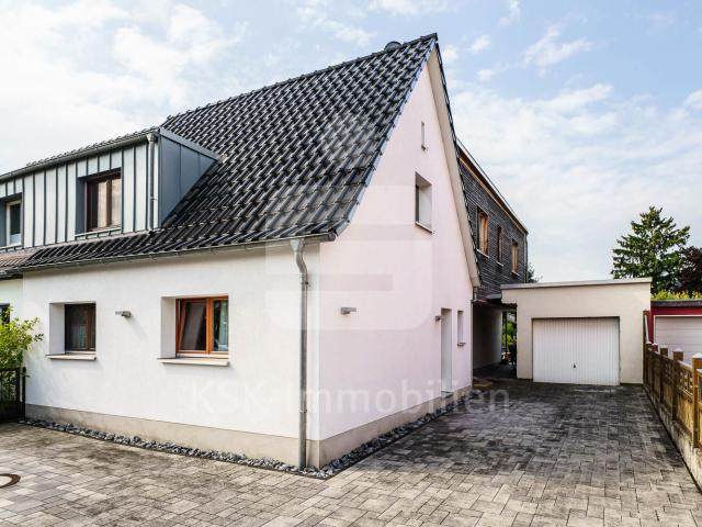 Historischer Charme trifft Moderne Ihre Traum Doppelhaushälfte in Leverkusen Schlebusch!