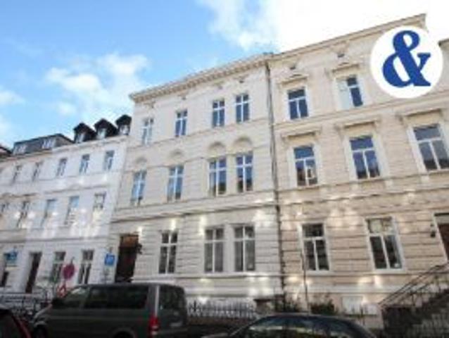 Historischer Charme trifft modernen Wohnkomfort 3 Zimmer in der Bonner Südstadt