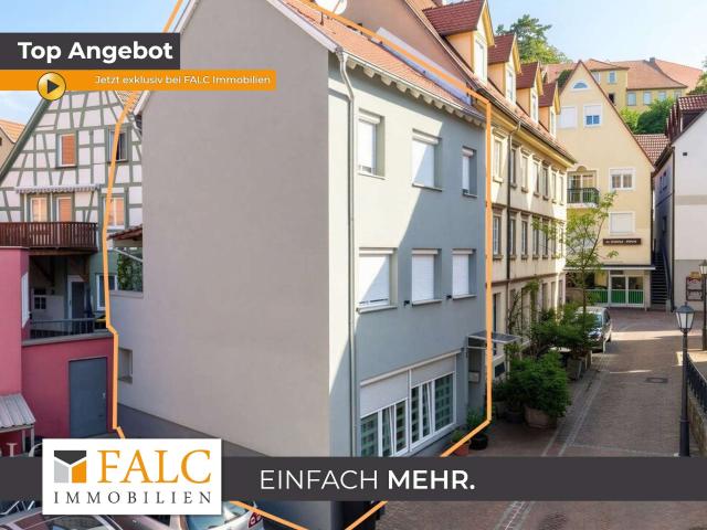 Historischer Charme trifft modernen Wohnkomfort: komplett renoviertes Altstadthaus FALC Immobilien