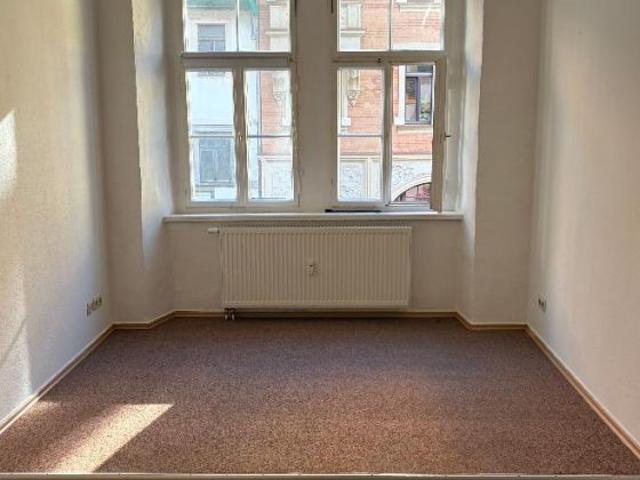 Historischer Charme trifft modernen Wohnkomfort Praktische 1 Zimmer Wohnung im 1.OG mit Aufzug im Herzen von Freiberg