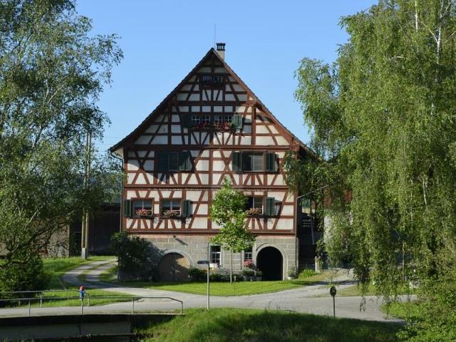 HISTORISCHER CHARME TRIFFT MODERNES WOHNEN