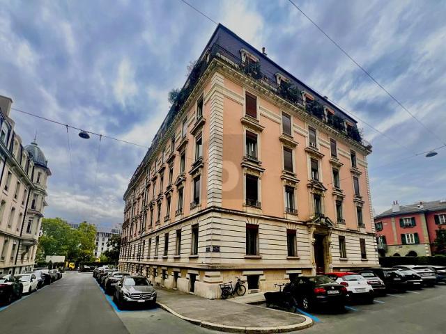 HISTORISCHER CHARME, ZEITLOSE ELEGANZ