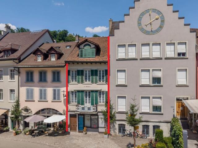 Historisches Altstadthaus mit grosszügigen Wohnflächen und Gewerbe/Verkaufsläche im Erdgeschoss