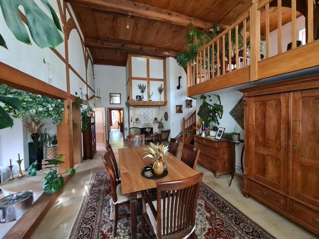 Historisches Bauernhaus mit Galerie, Kamin & Garten stilvoll saniertes Wohnen mit Charakter
