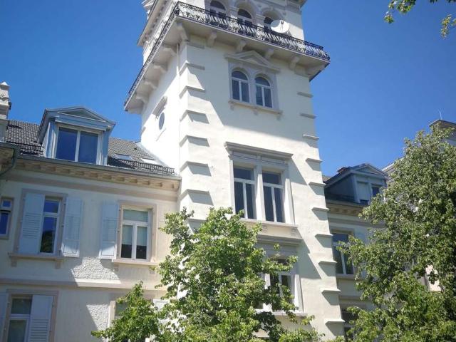 Historisches Bergschloss Baden Baden | 2 Zimmer Wohnung mit Blick auf das Alte Schloss