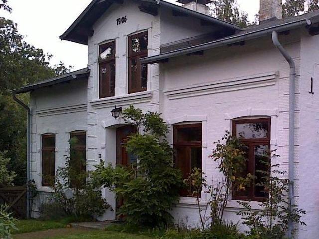 Historisches großes Landhaus mit Kaminöfen und Galerie