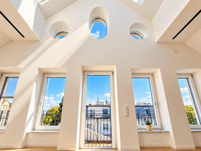 Historisches Dachgeschoss Juwel mit stilvollem Design! Exklusiver Erstbezug mit traumhaftem Weitblick!