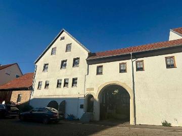 Historisches EFH+bebaubares Grundstück im Ortskern von 74226 Nordheim!