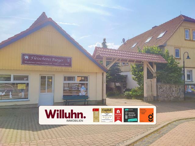 Historisches Erbe trifft Moderne ritterlicher Freihof mit Wohneinheiten, Gewerbe und Photovoltaik