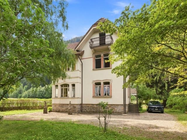 Historisches Haus mit Fresken im Herzen der Leventina