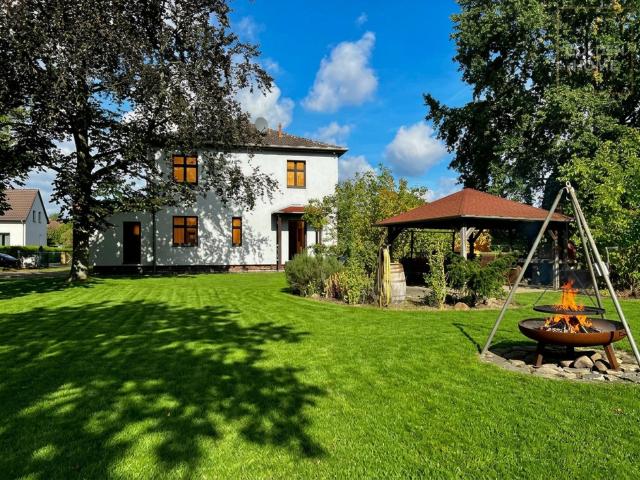 Historisches Juwel mit großem Garten